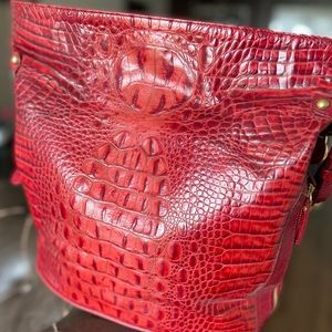 Brahmin croc embossed leather shoulder bag